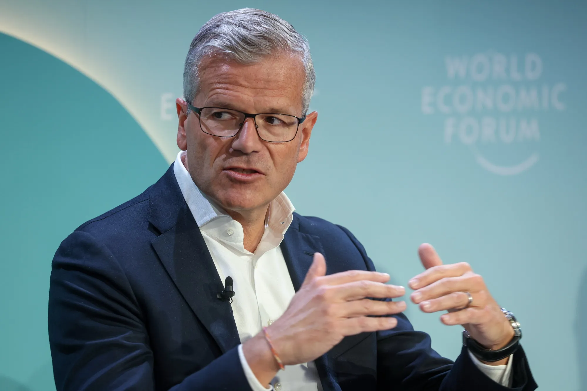 Davos 2024: Red Sea Attacks: Maersk CEO Warns of Continuing Turmoil - Bloomberg