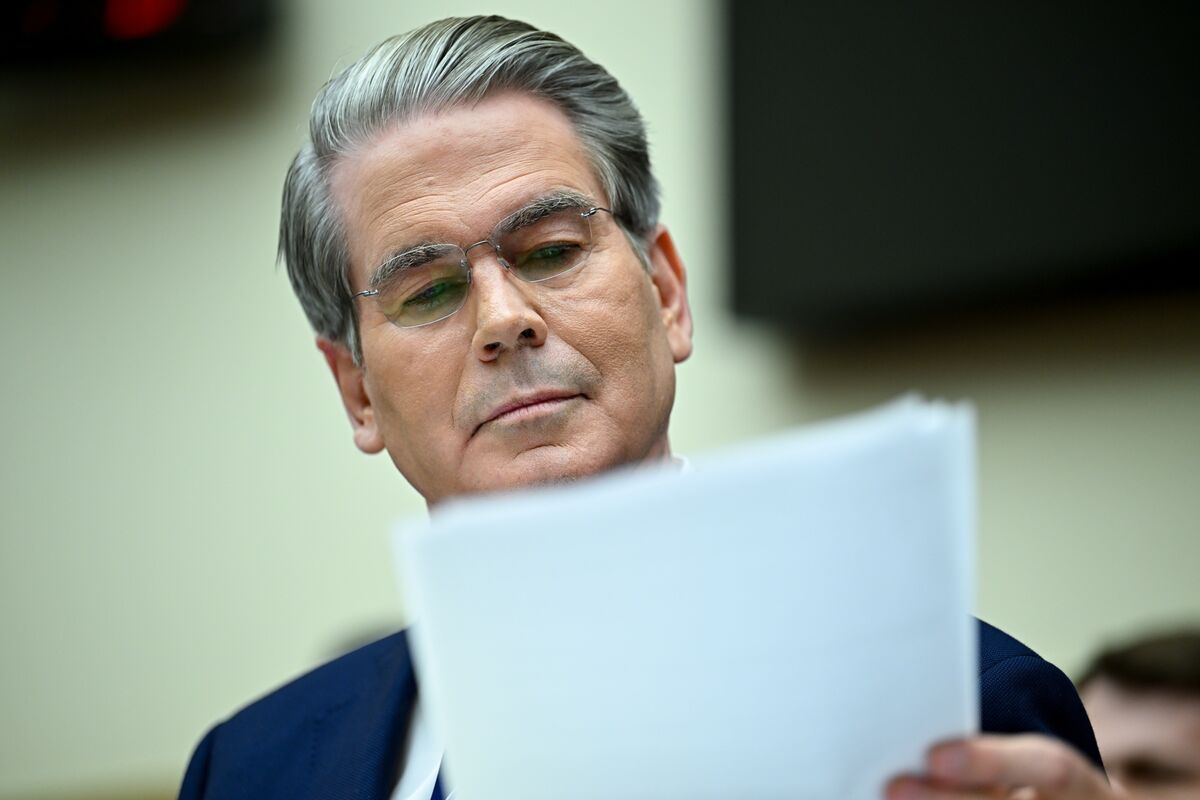 assets.bwbx.io image