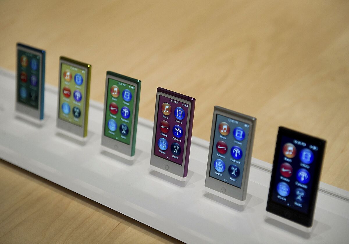 Apple to discontinue iPod nano and shuffle - BBC News
