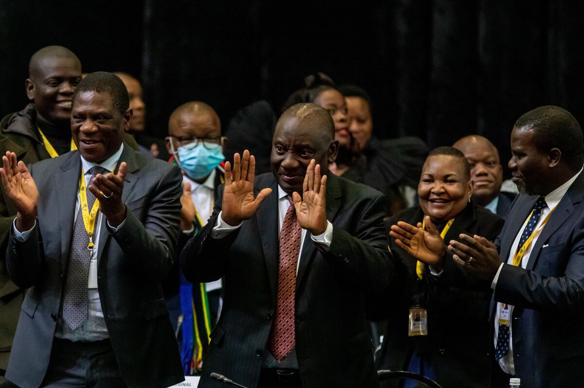 South African Unity Government at 100 Days Amid Market Optimism