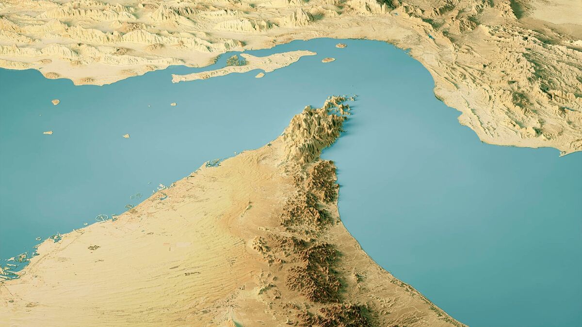 Refiners Could Wait Weeks for Oil, Even After Strait Is Fully Reopened, Macquarie Says