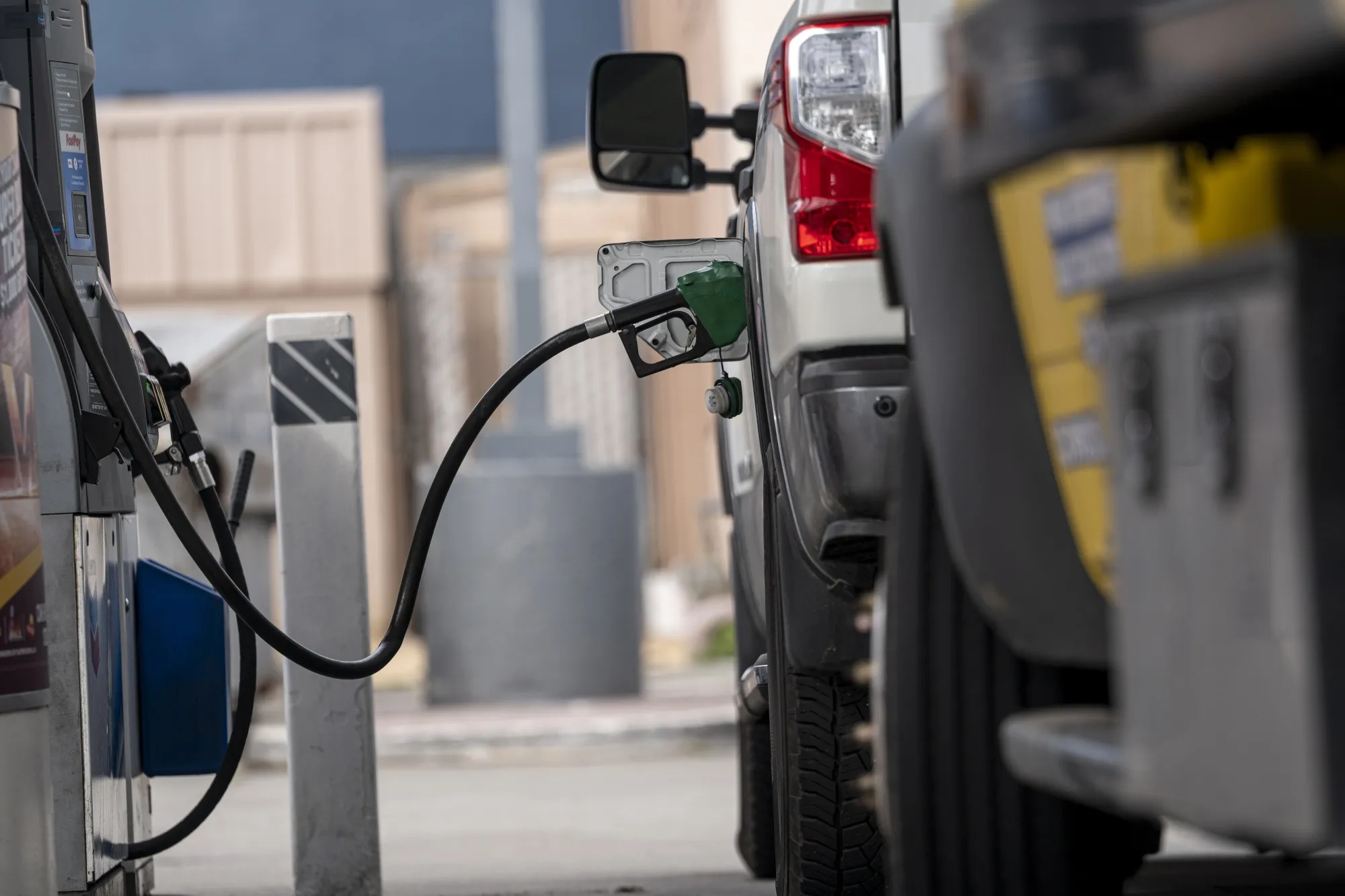 California Pump Prices Rise To Record Before Thanksgiving Break