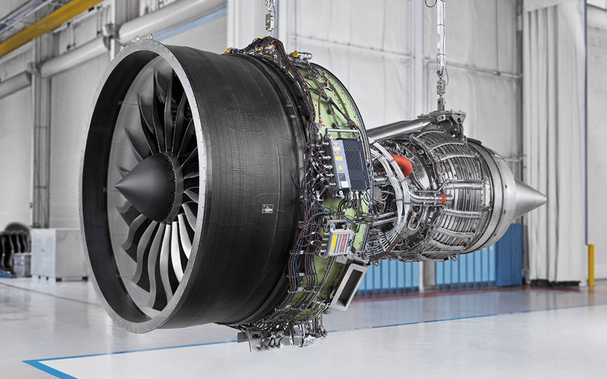 GE’s CEO Says ‘More Work to Do’ on Boeing 787 Engine Deliveries