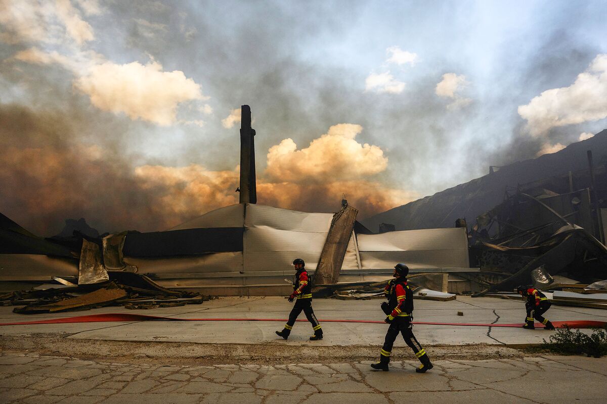 Ukraine Faces Mounting Cost of War as Talks With Donors Drag On