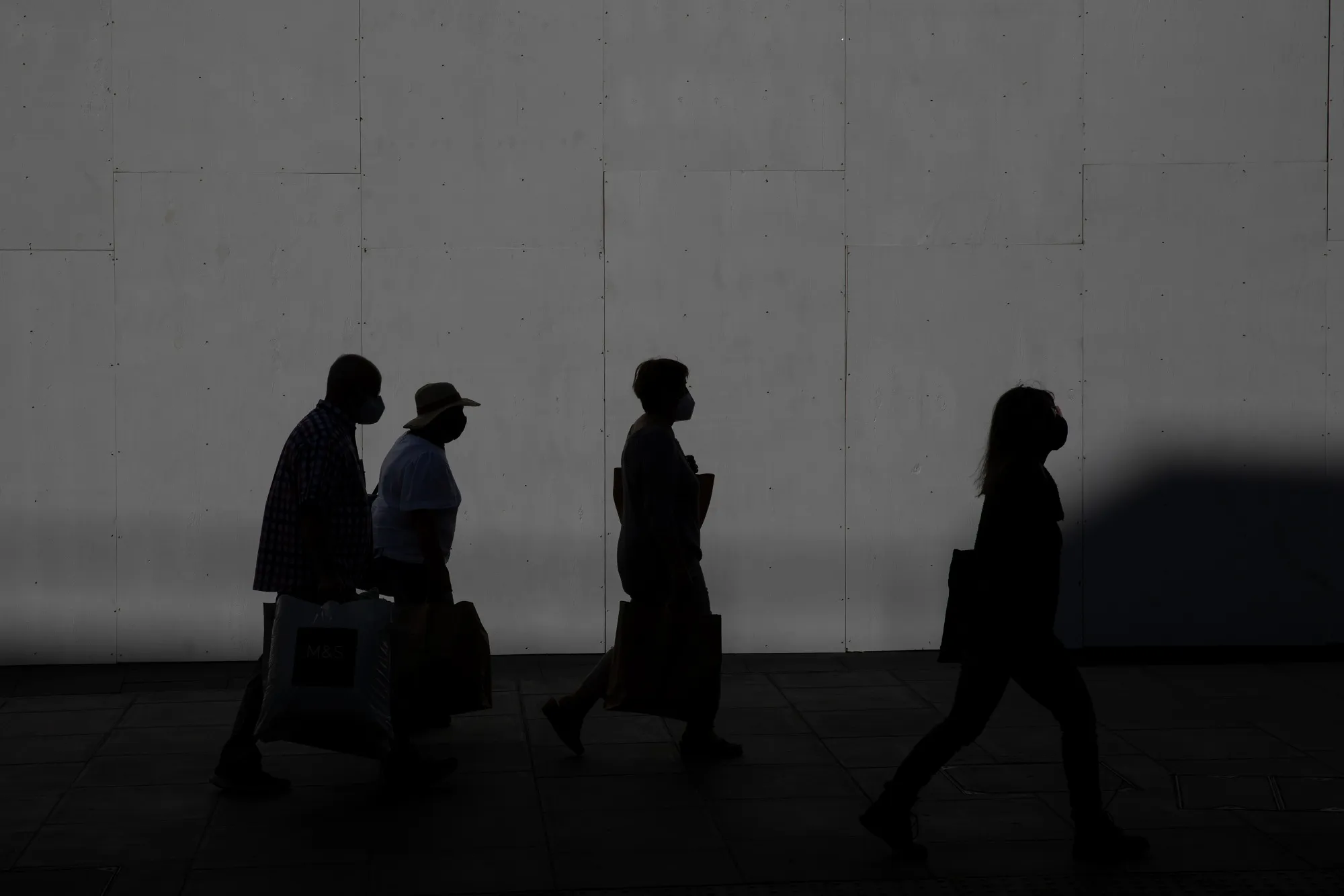 U.K. Retail Sales Continue Rebound But Clouds are Gathering