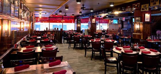 Where to Eat and Drink in Times Square That Isn’t Terrible