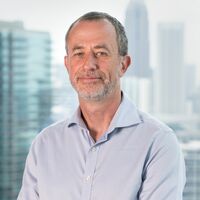 headshot of Stephen Mihm