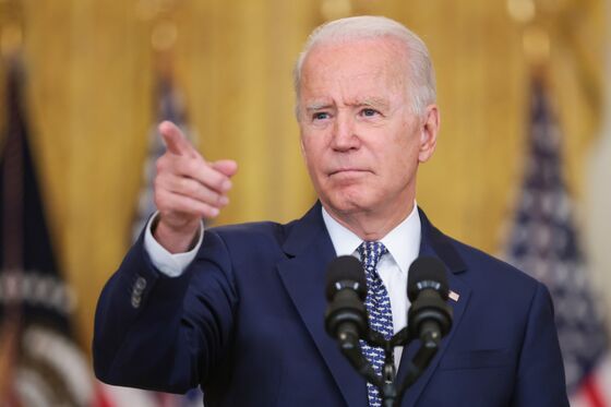 Biden Battles for Budget Deal Amid Democratic Infighting