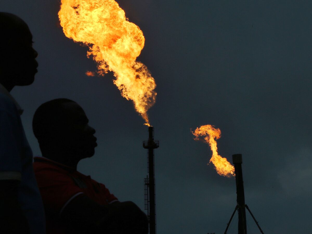 EFCC Arrests Ex-NNPCL Officials Over $7.2B Refinery Fraud