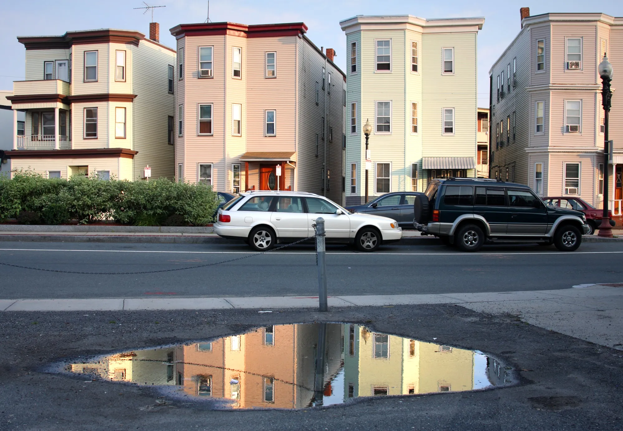 Look, no driveways.