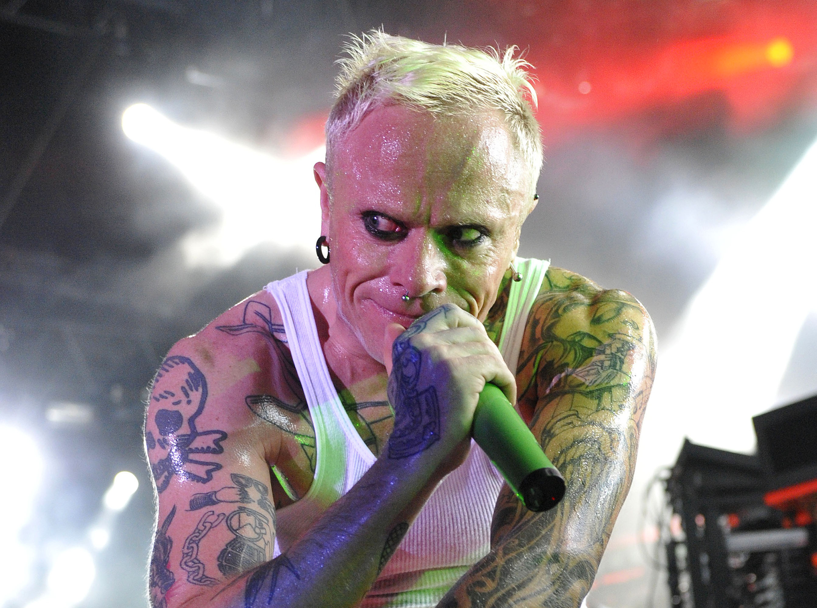 The prodigy Singer Signslasem