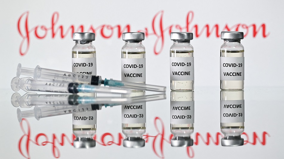 Cdc Vaccine Panel To Discuss J J S Covid Vaccine Guillain Barre Syndrome Bloomberg