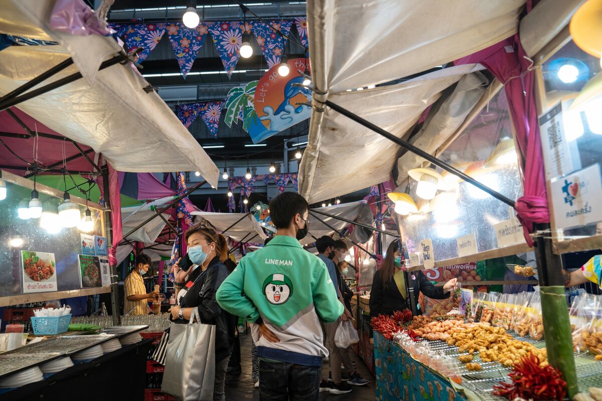 bloomberg.com - Anuchit Nguyen - GIC-Backed Thai Startup Weighs IPO in Hong Kong or New York