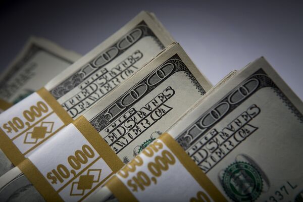 U.S. Dollar Advances Against Other Currencies