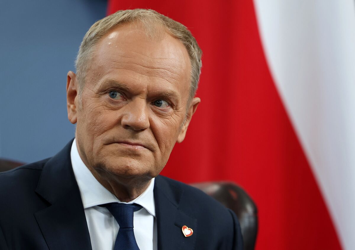 Poland’s Leader Calls for Tech Sovereignty to Counter AI Risks