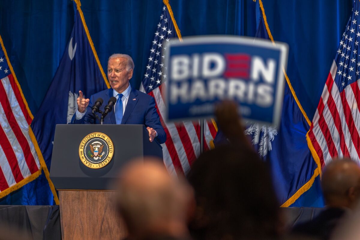 Biden’s South Carolina Result Quells Concerns About Black Vote