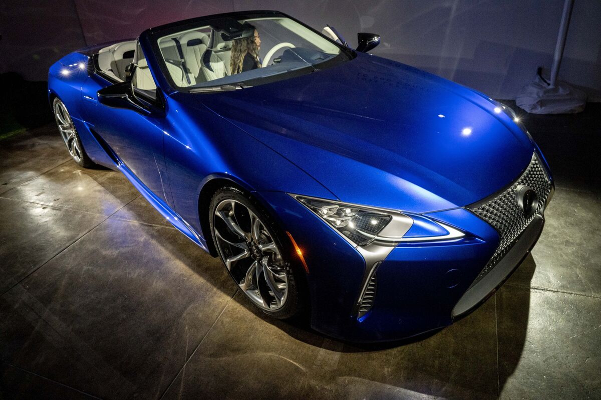 Toyota’s Lexus Brand Surges Globally, Despite U.S. Sales Stall - Bloomberg