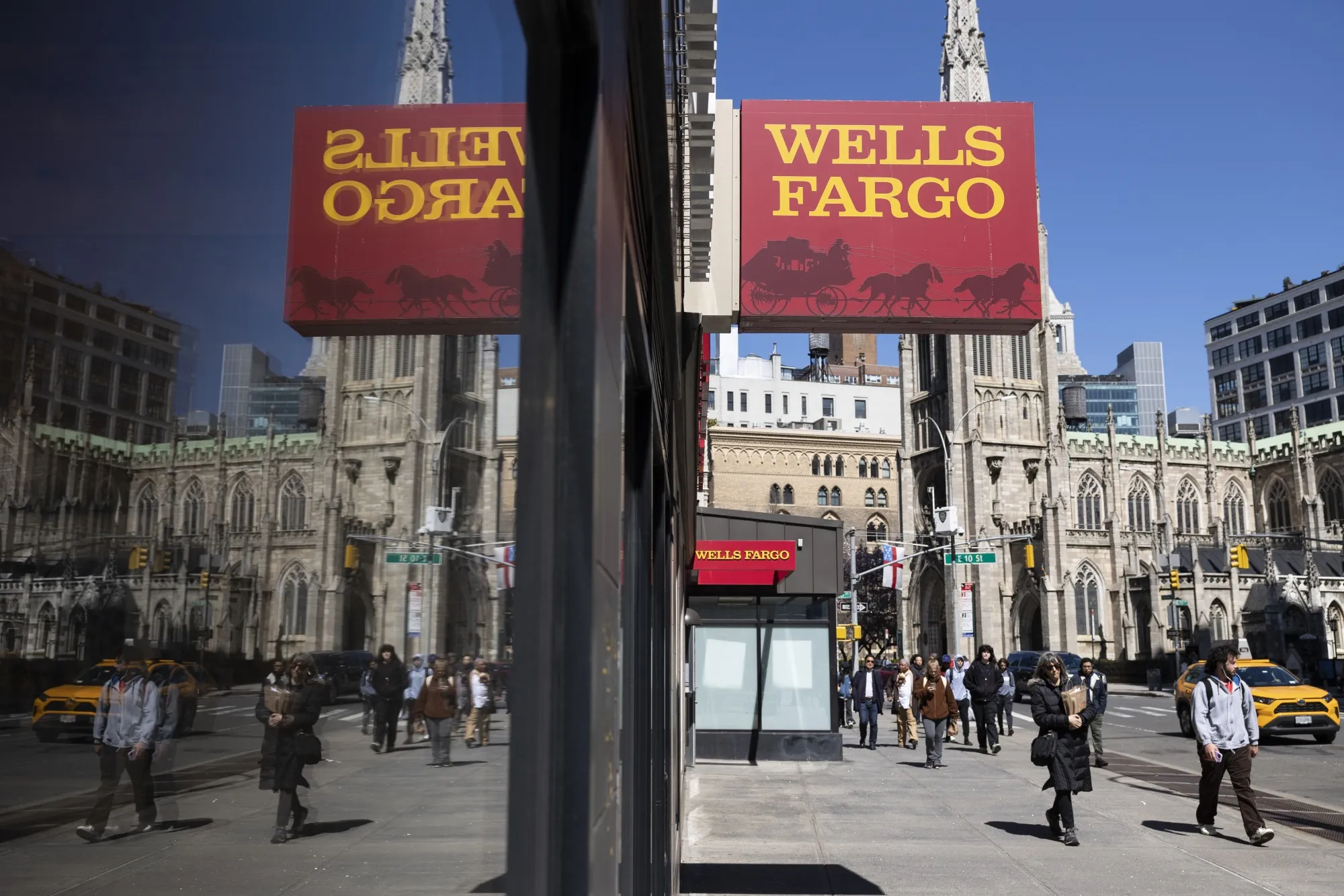 Hedge funds piled into shares of financial firms in the third quarter, boosting their exposure to more than $340 billion.