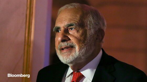 Icahn Bought Cheap Oil in Monday’s Plummet to Historic Lows