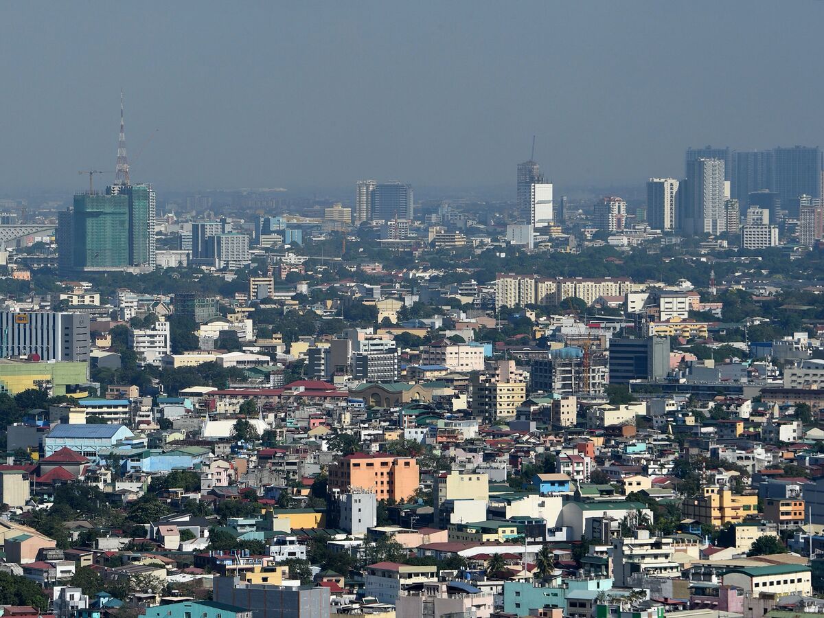 bloomberg.com - Ditas B Lopez - Philippine Outsourcing Group Cuts Revenue and Jobs Forecasts on AI