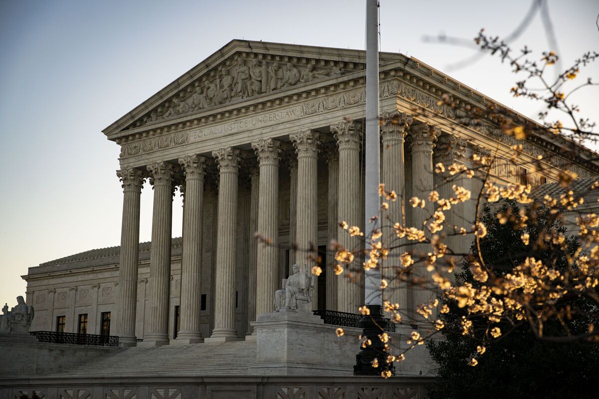 U.S. Supreme Court Backs Republicans on Wisconsin State Legislative ...