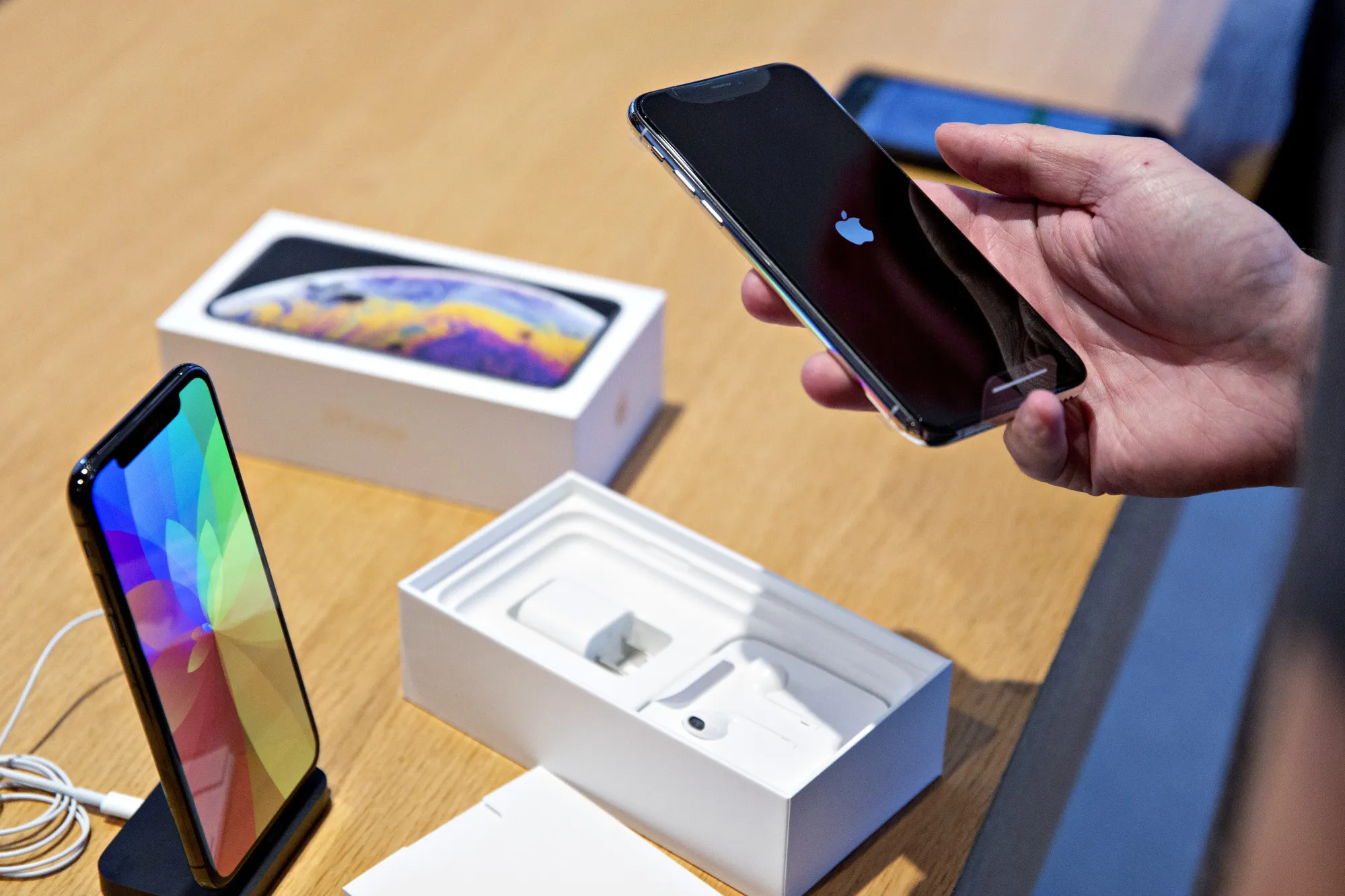 Apple Inc. iPhone Xs And Apple Watch Series 4 Go On Sale