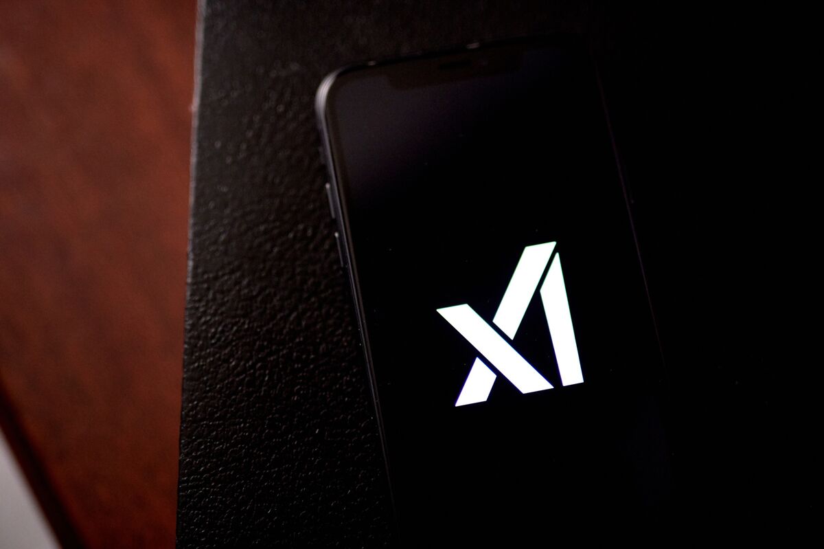 OpenAI, Apple Lose Bid to Toss Musk xAI Suit Over Competition