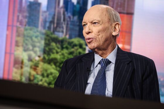 Byron Wien Says S&P 500 Will Tumble Before Rallying to 4,500