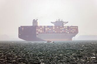 TOPSHOT-IRAN-US-ISRAEL-WAR-TRANSPORT-HORMUZ
