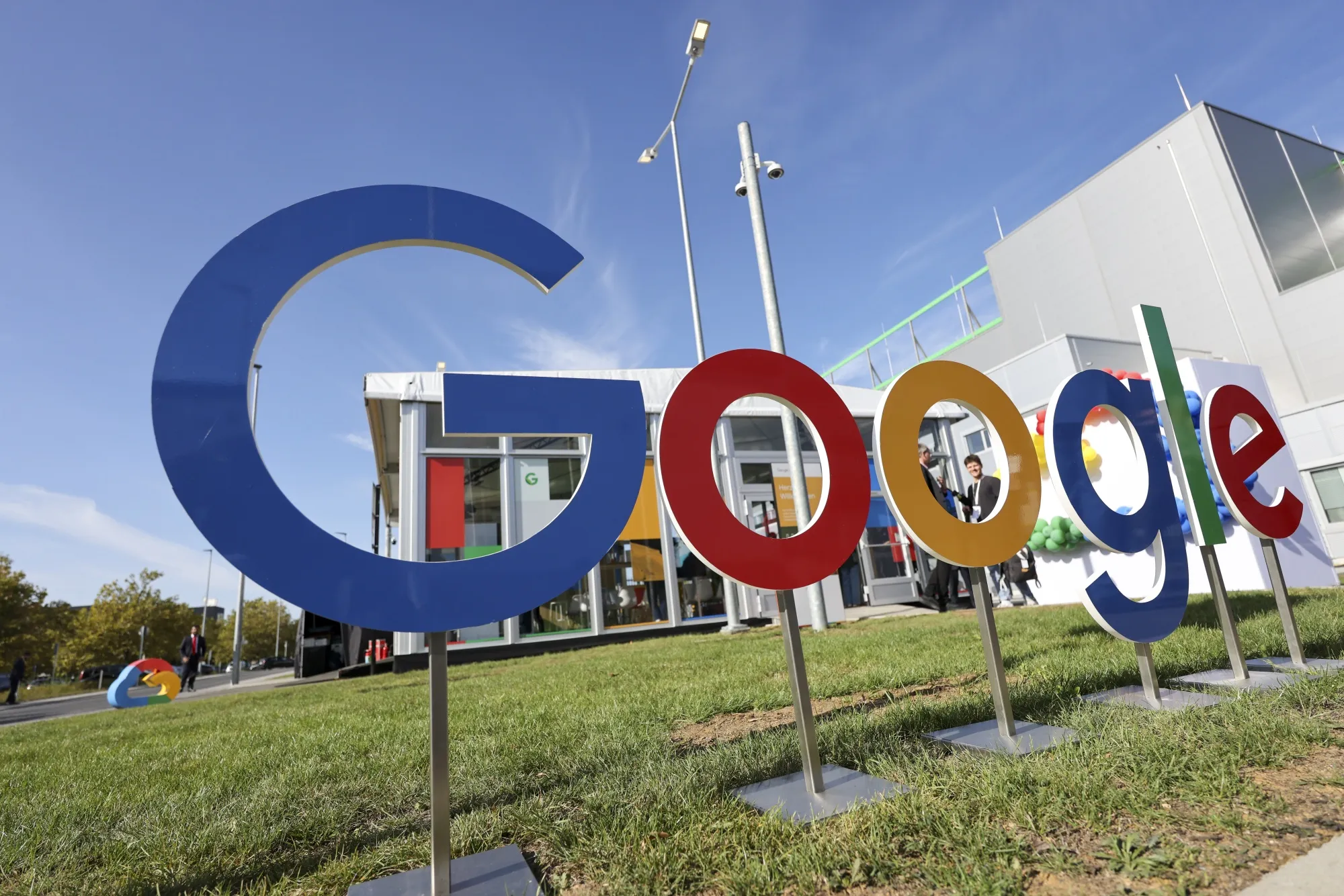 Google joined a growing list of companies and investors bowing out of the Web Summit after comments the event’s leader made about Israel earlier this week.