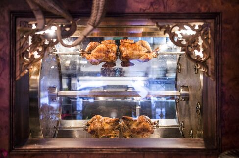 Peep the rotisserie chicken through the window in the kitchen, but order the roast beef.