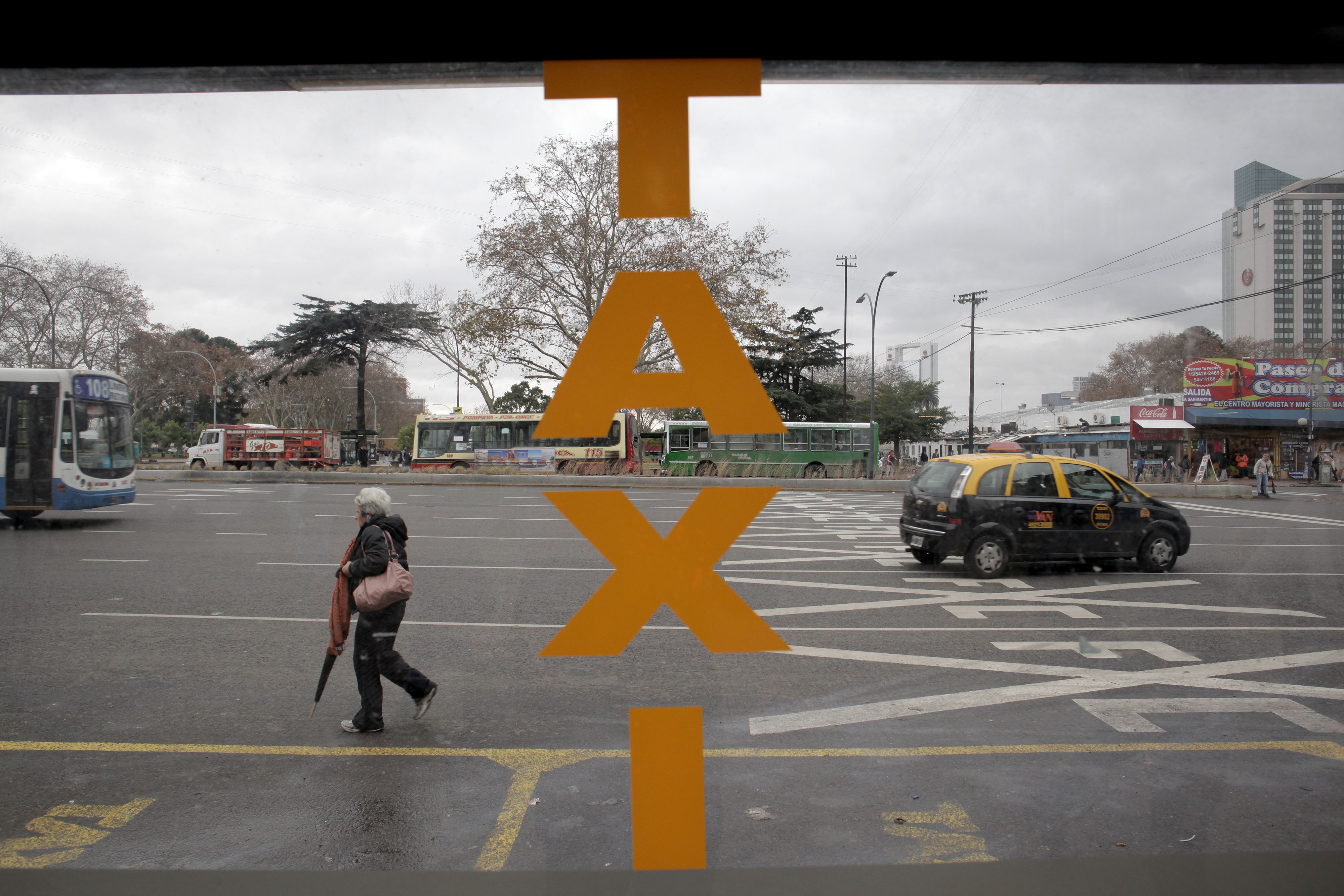 Goldman sachs forex trader leaves bank