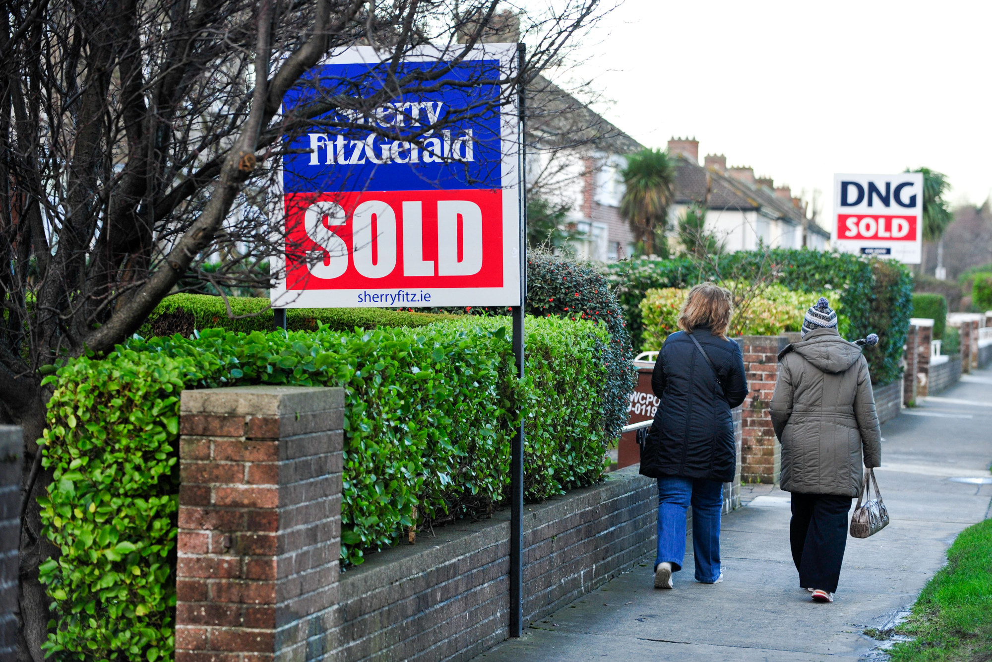 Sinn Fein Raises Wants to Lower Ireland House Prices Bloomberg
