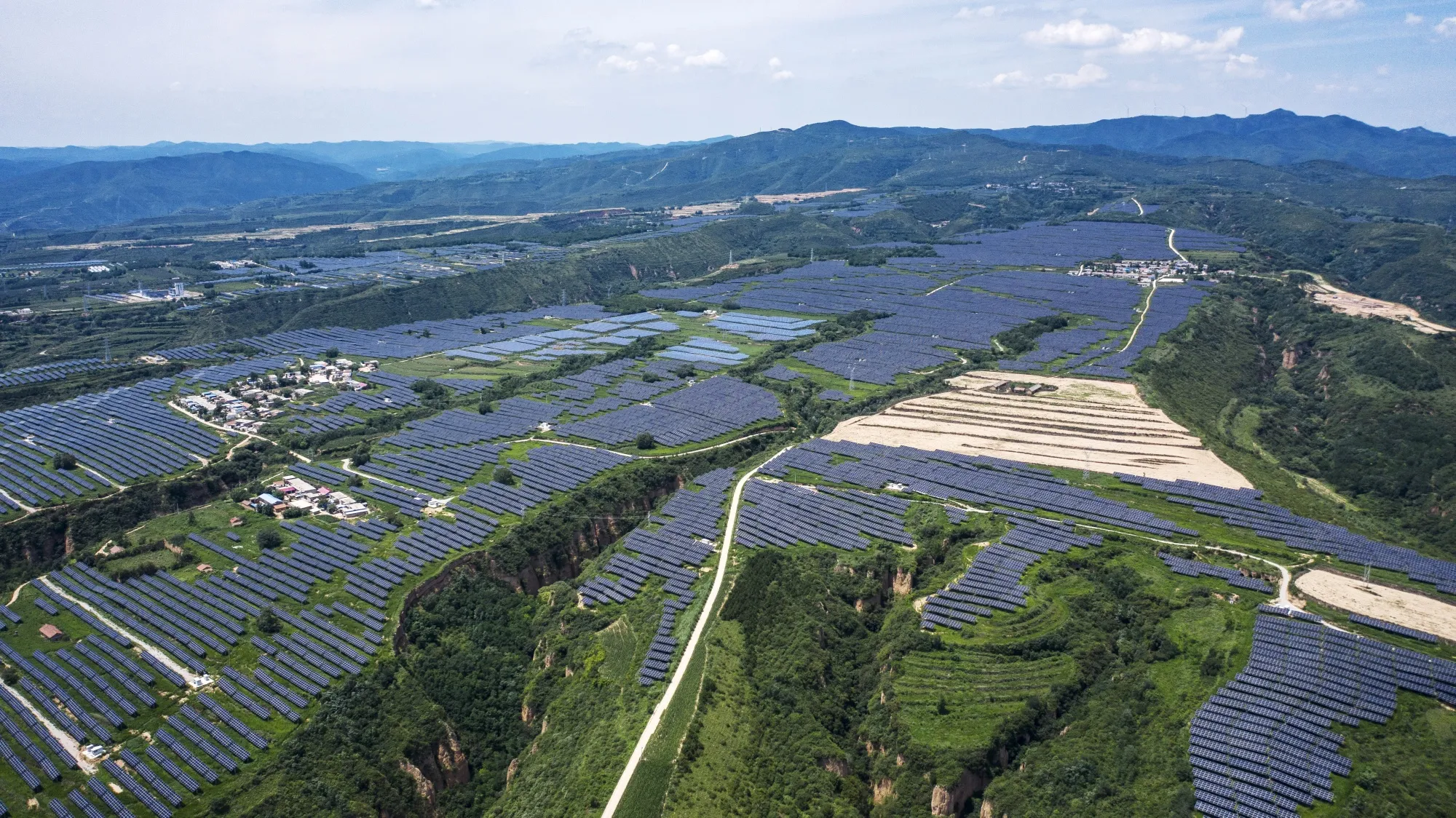 A solar power plant co-owned by Longi Green Energy Technology Co. and China Three Gorges Corp.&nbsp;in Tongchuan, Shaanxi Province, China, July 20.