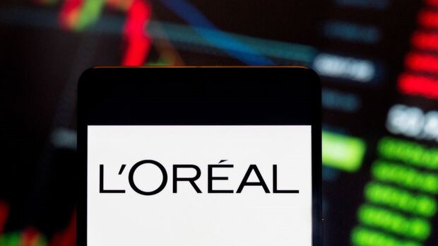 L'Oréal Sales Growth Sluggish as China Weakness Persists Bloomberg