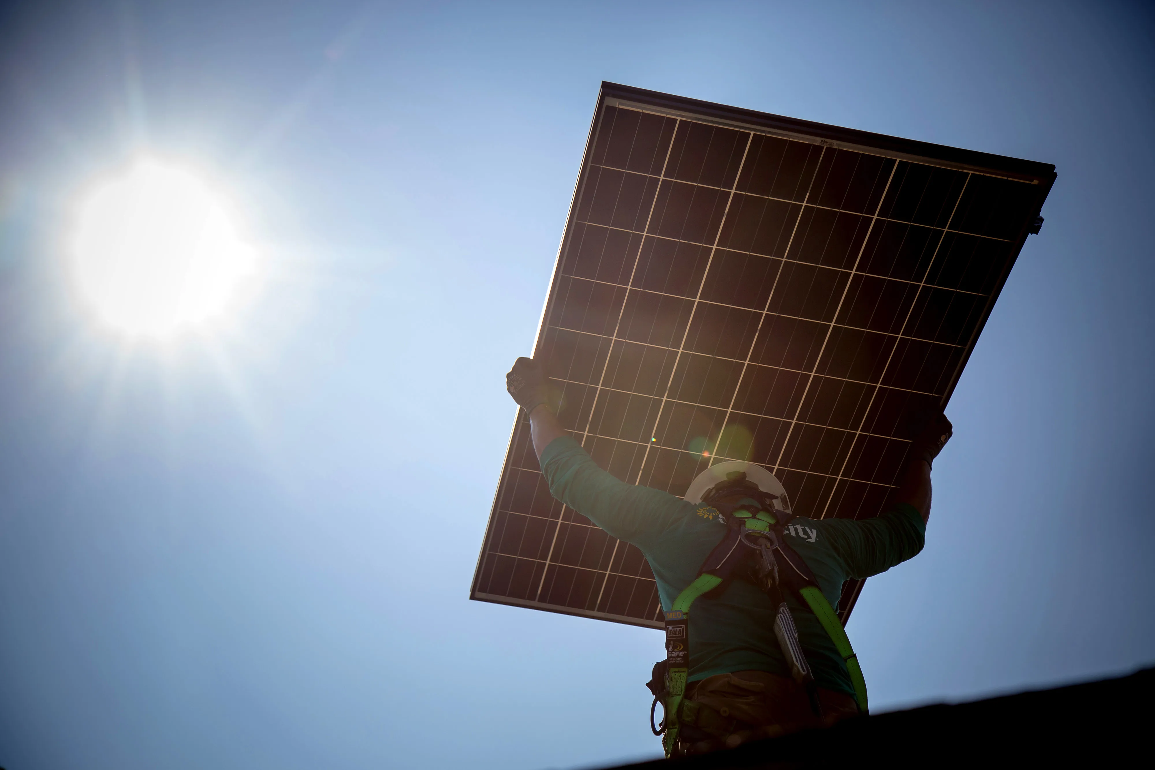 1510937750_SOLAR_CITY_227610160