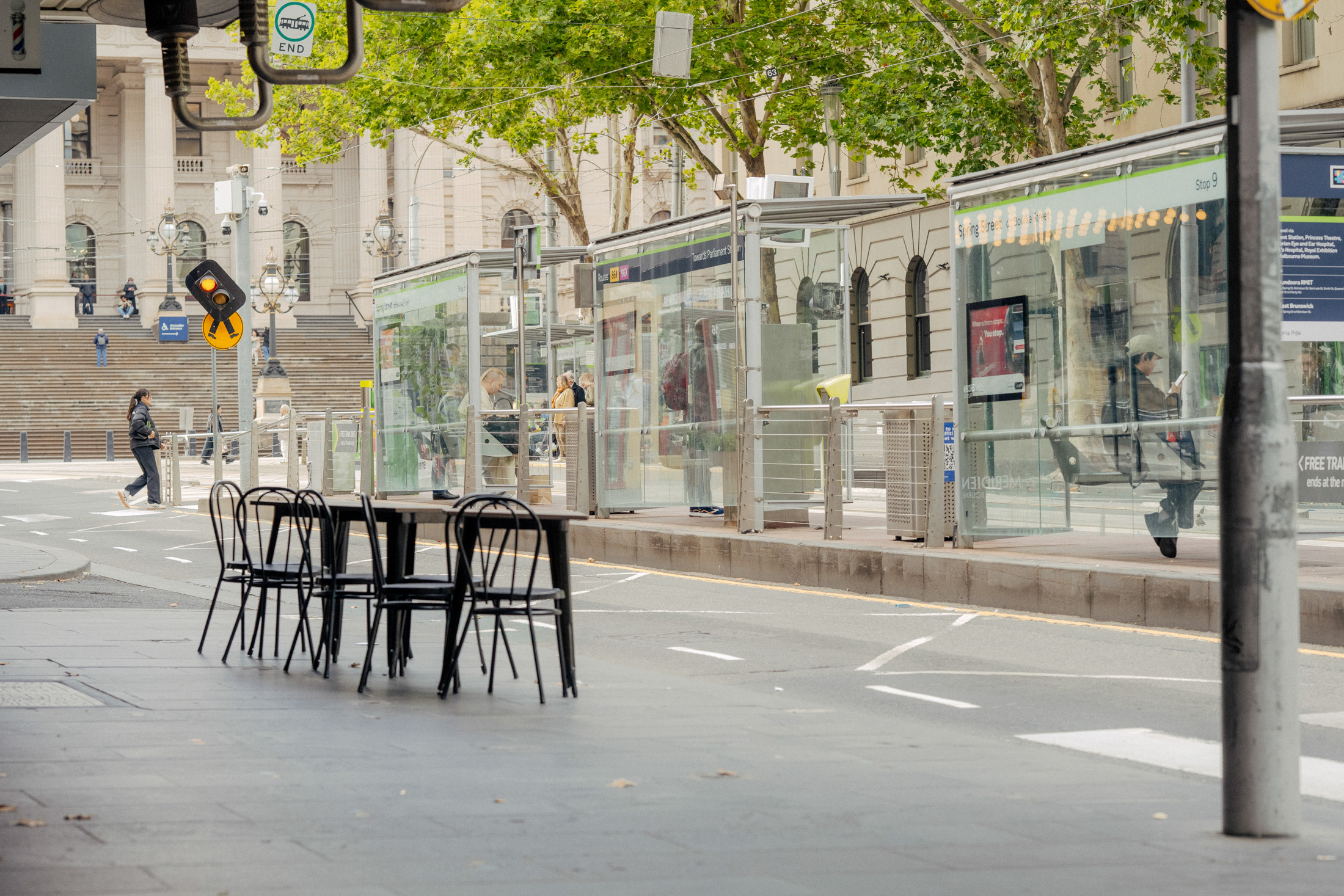 A cafe at midday in the central business district in Melbourne, Australia, on Friday, March 27, 2026. Photographer: Sarah Pannell/Bloomberg