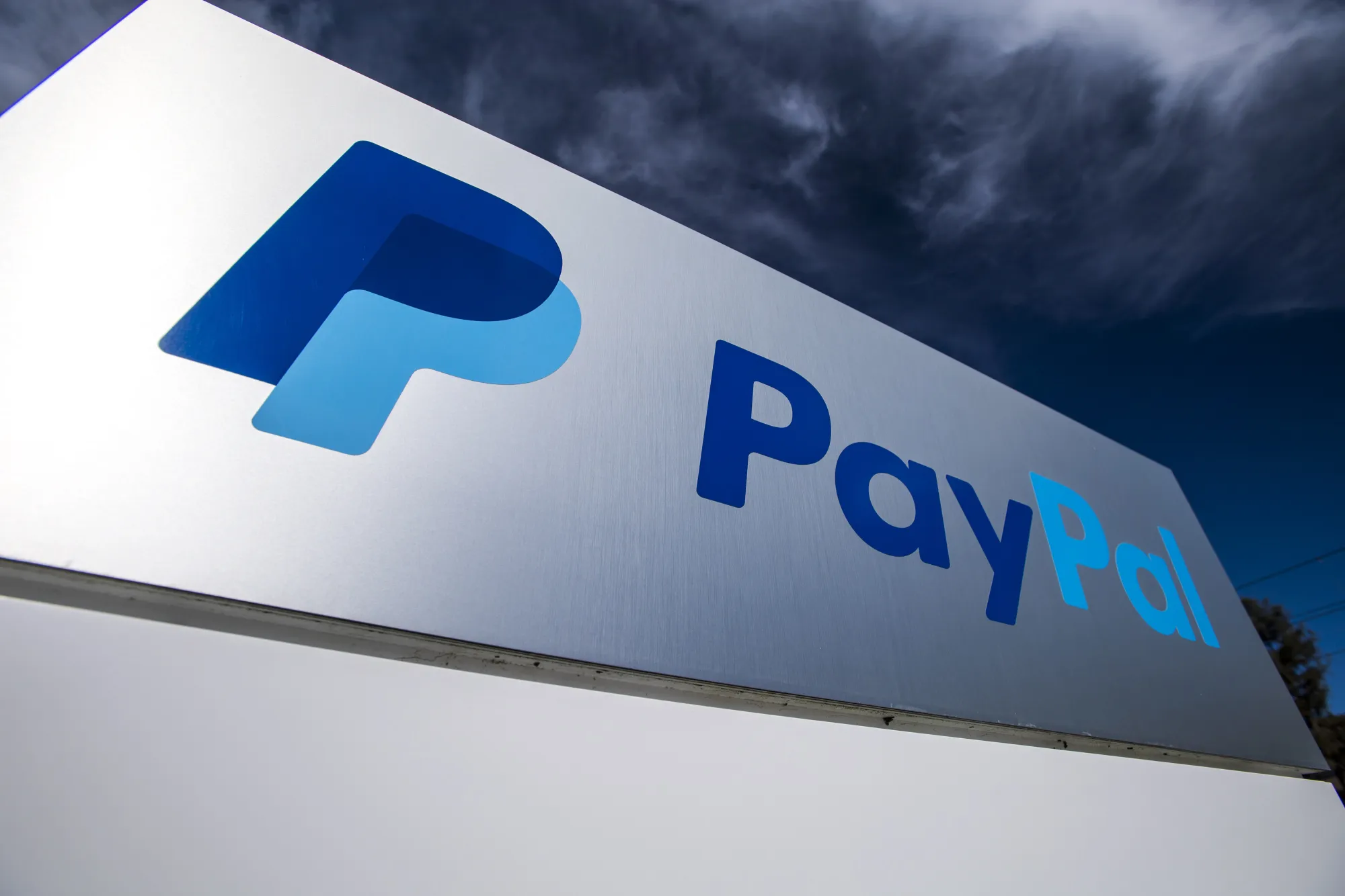The PayPal Holdings Inc. Campus Ahead Of Earnings Figures