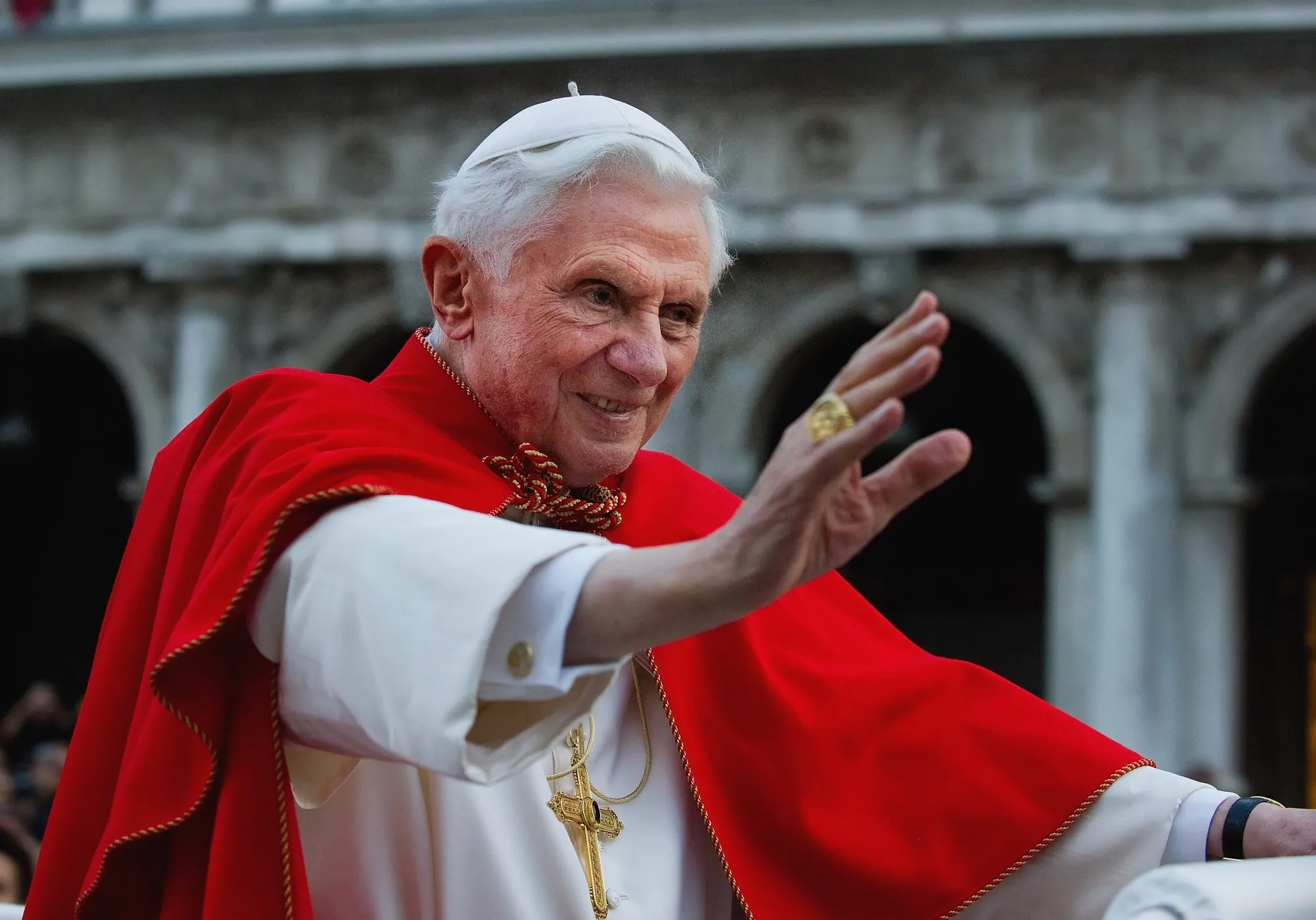 Pope Emeritus Benedict XVI Lucid, Stable, But Condition 'Serious ...