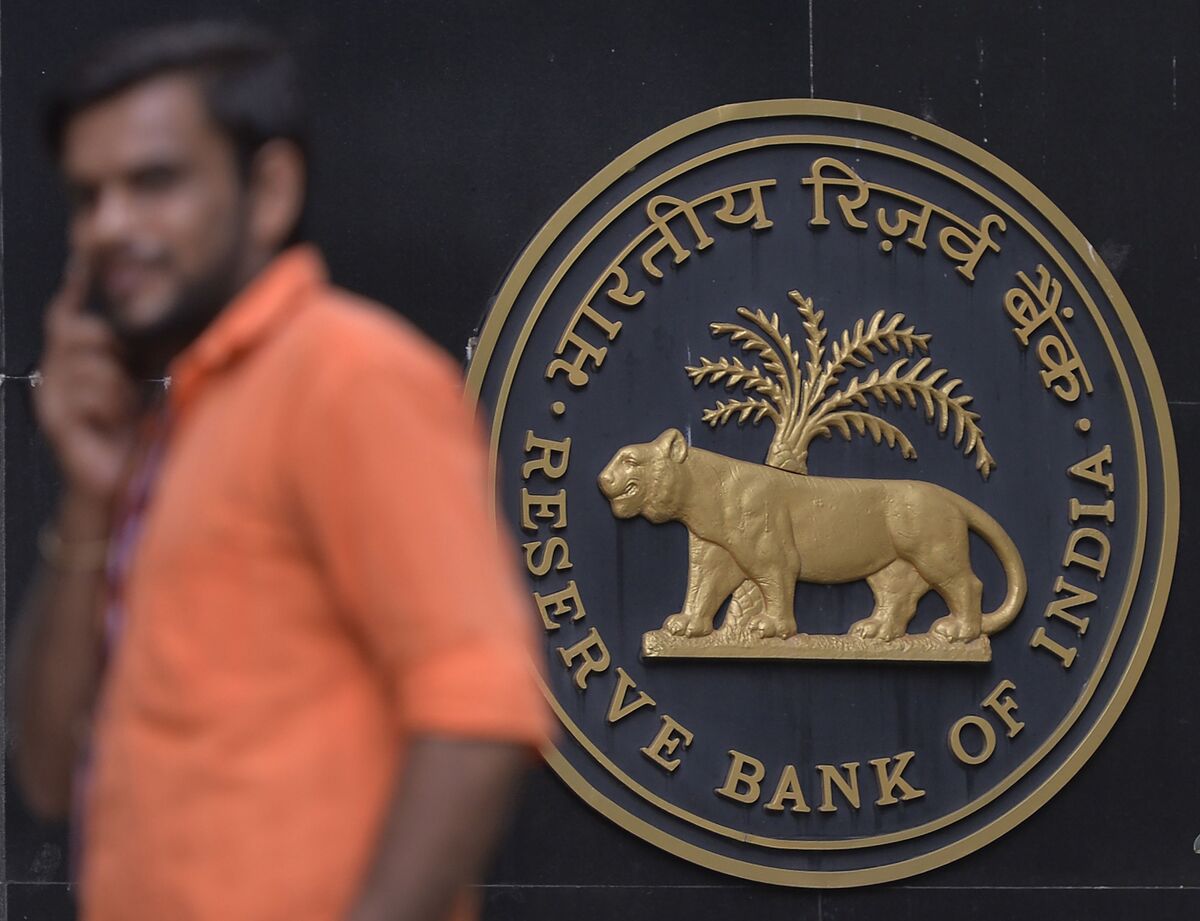 India S Central Bank Rbi Approves 13 6 Billion Payout To Government Bloomberg