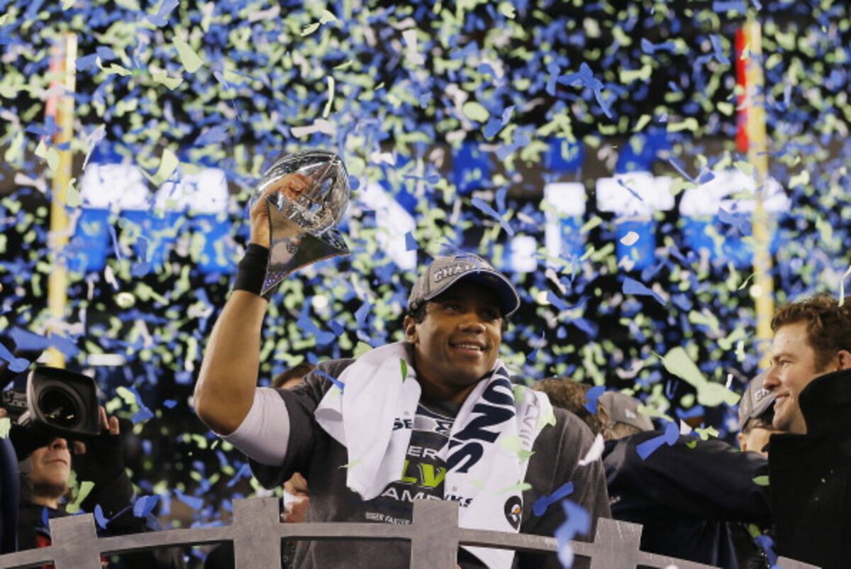 NFL world is loving the Richard Sherman, Russell Wilson tension