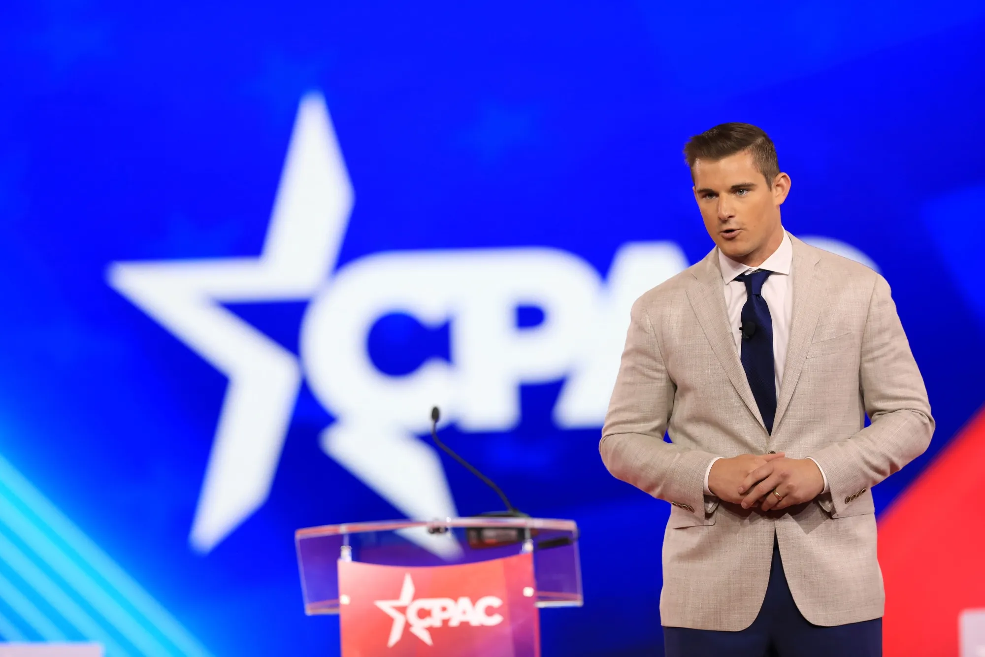 Crypto Hopes For Trump Support Relies on Former Football Star Bo Hines -  Bloomberg