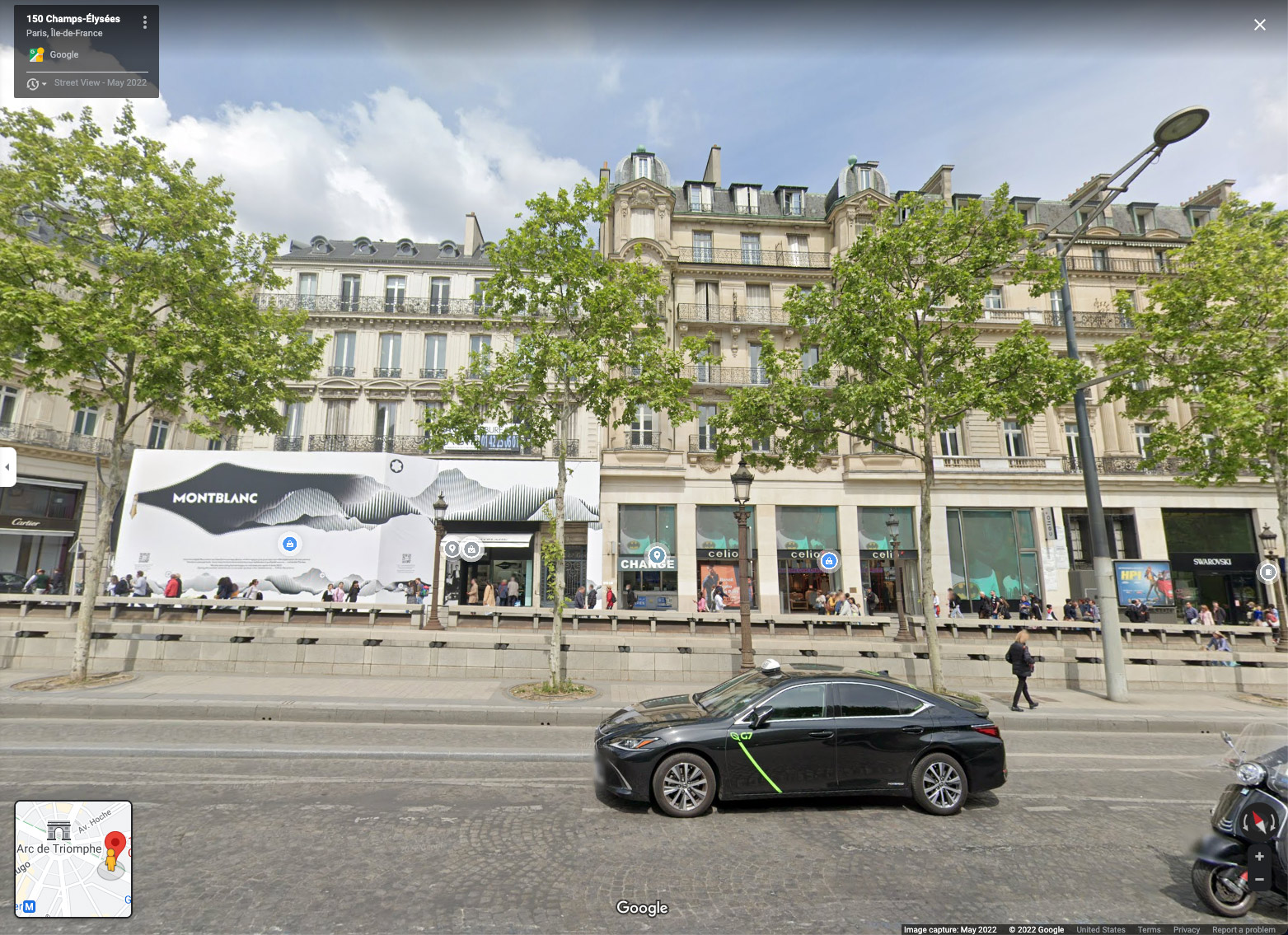 Champs-Elysees Building Sells for More Than $600 Million in Record -  Bloomberg