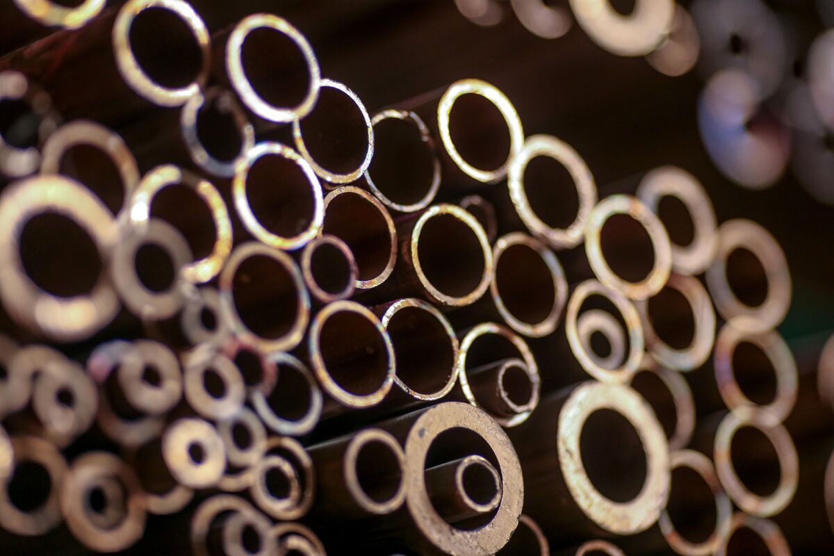 
                            Metals Decline as China Clamps Down on High-Frequency Trading