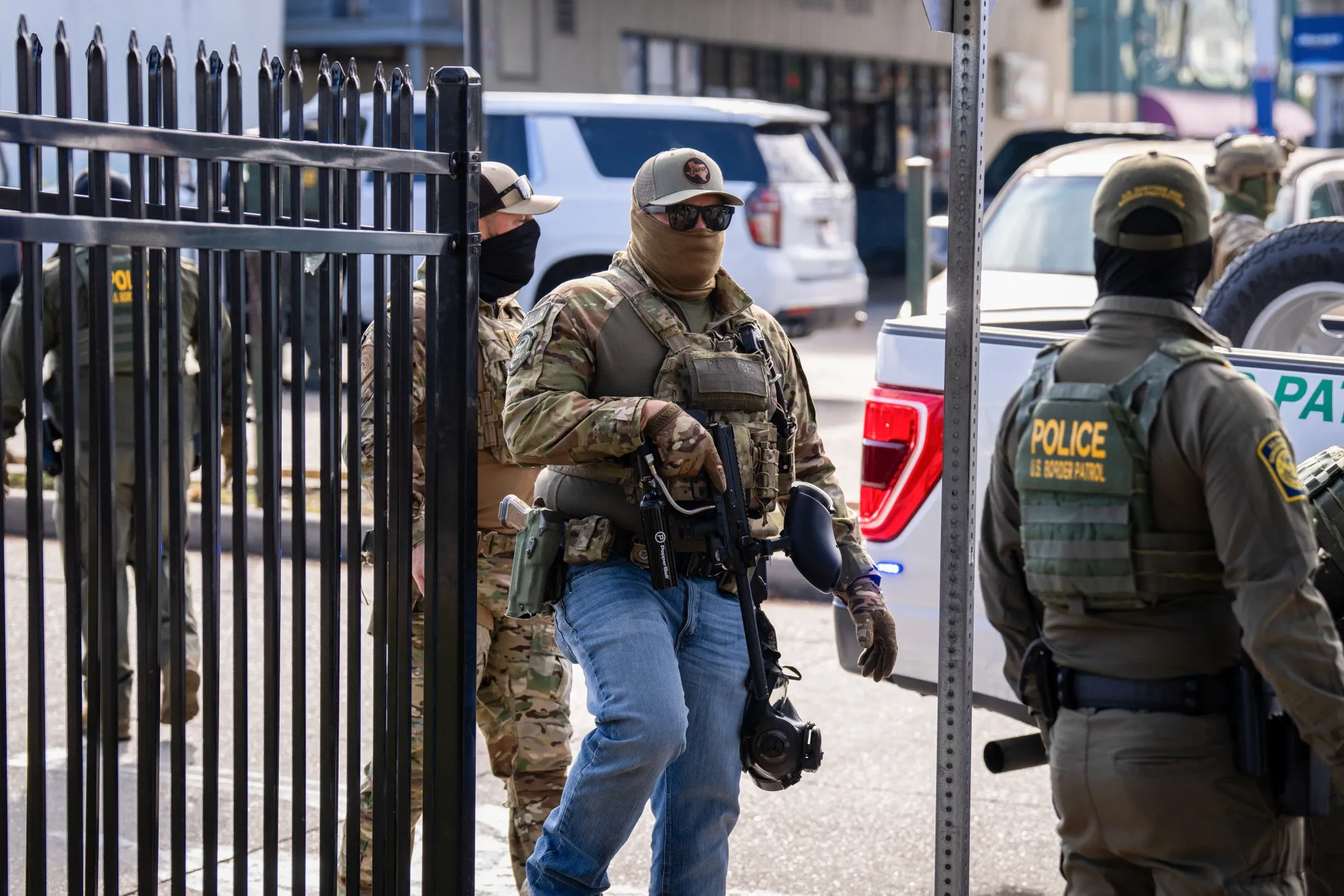 US Deploys 350 Troops to New Orleans as Crackdown Intensifies - Bloomberg