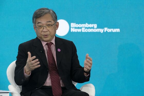 Singapore Needs More Data Before Deciding on Covid Easing: Trade Minister