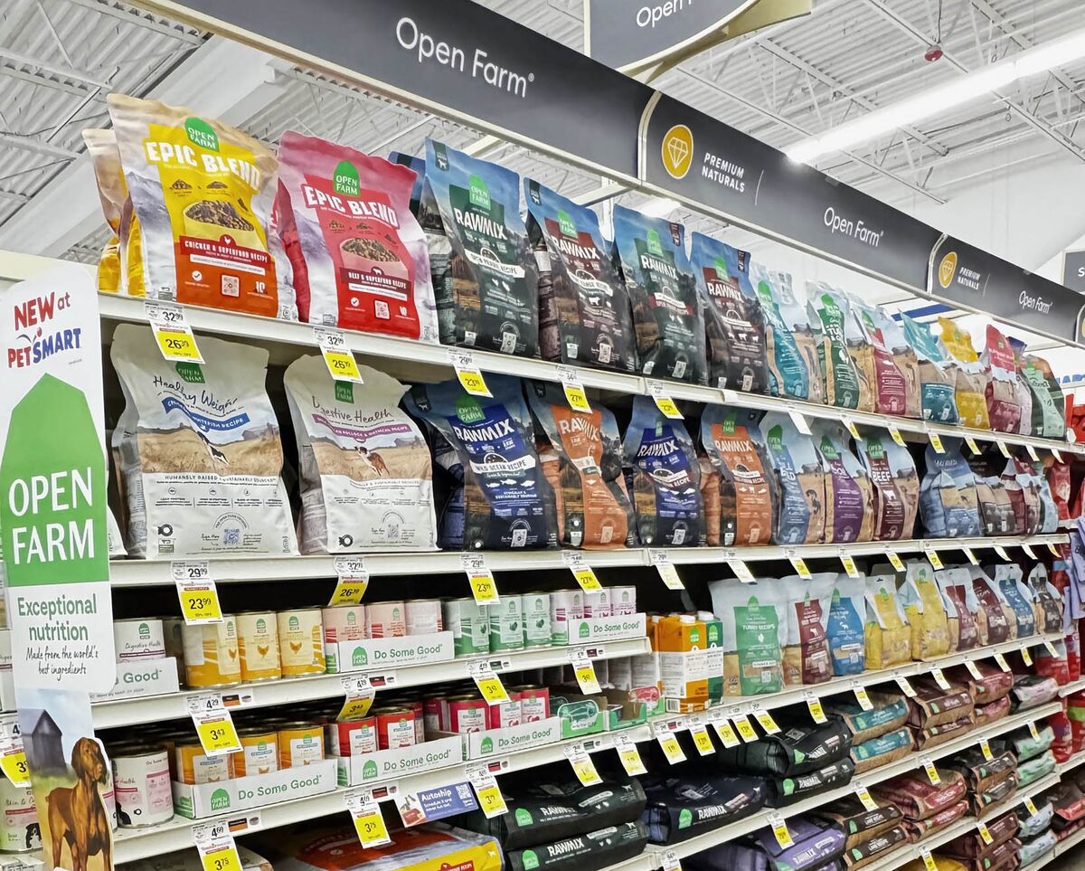 bloomberg.com - Mathieu Dion - Howard Schultz-Backed Pet Food Maker Open Farm Eyes Toronto IPO
