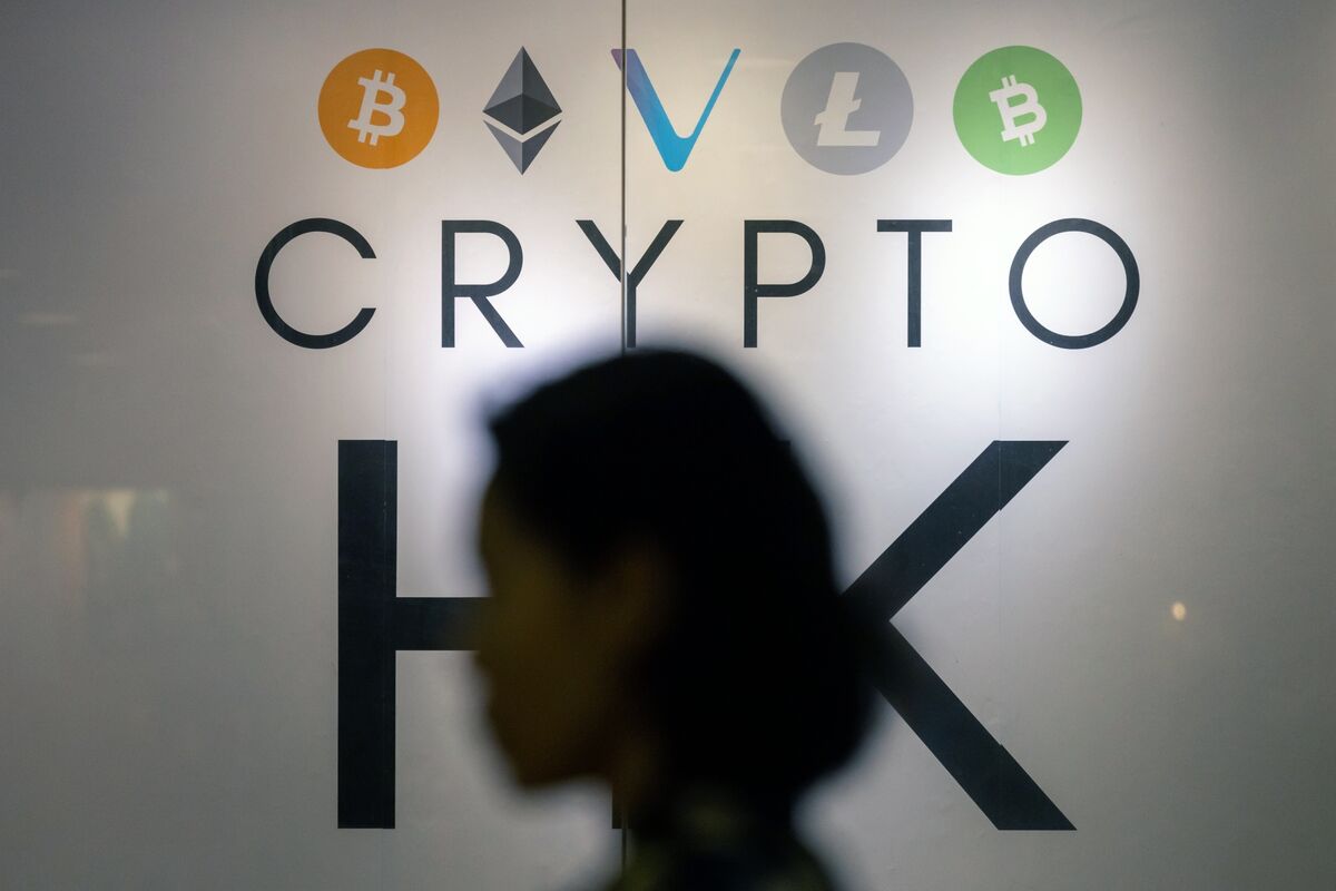 Hong Kong Crypto Exchanges Face Challenges to Get Full Licenses - Bloomberg