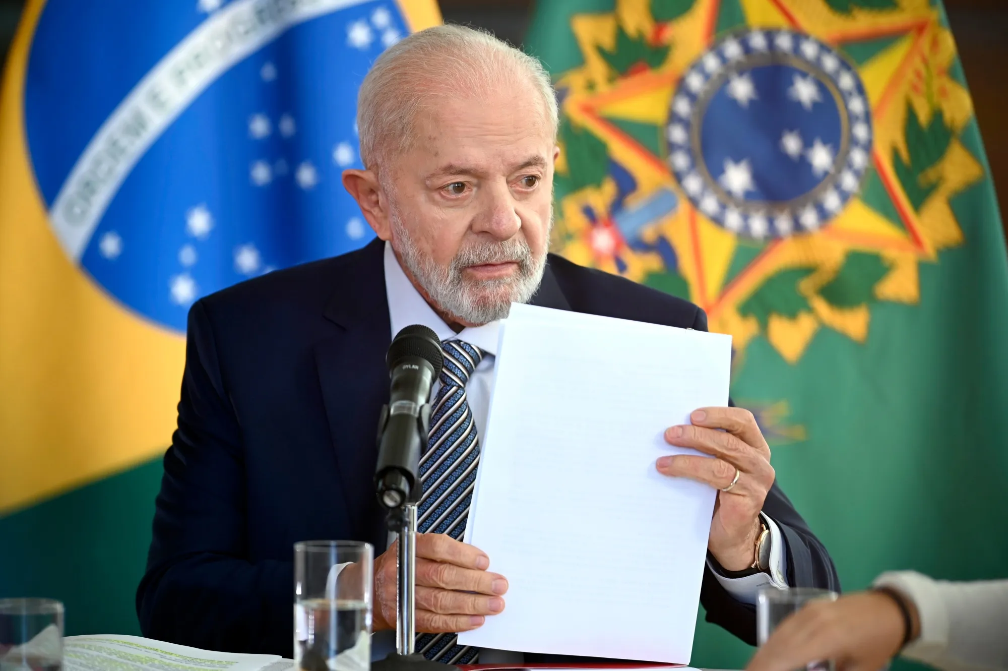 Luiz Inacio Lula da Silva’s government is targeting a primary fiscal deficit of zero next year.