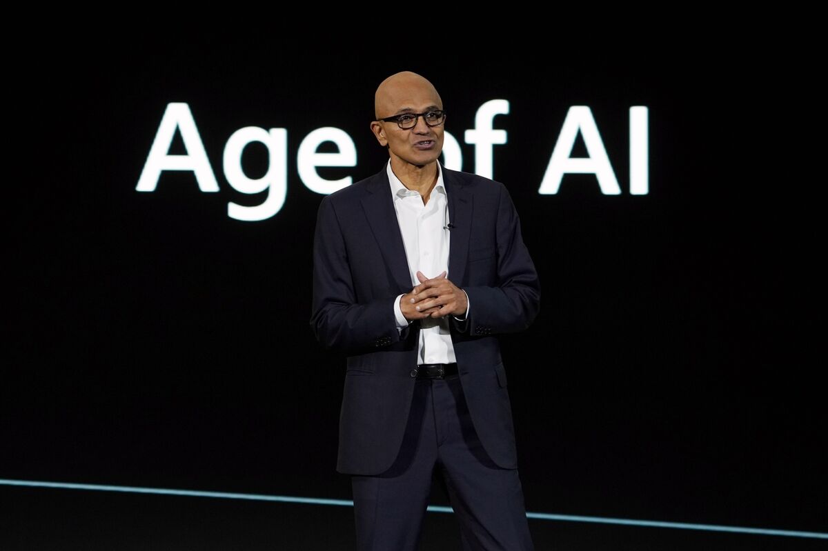 Meta, Microsoft Spending in AI Race Starts to Rattle Investor Confidence
